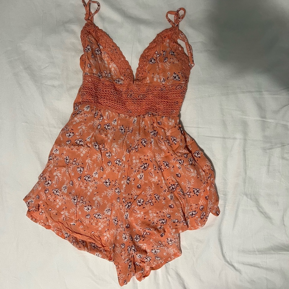 Rue21 Peach Floral Romper